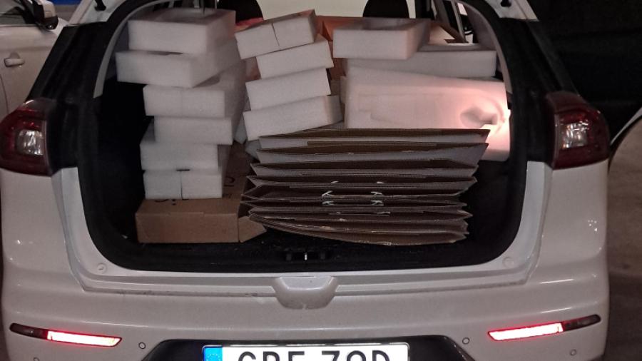 Mycket sopor blev det att separera mellan wellpapp och plast